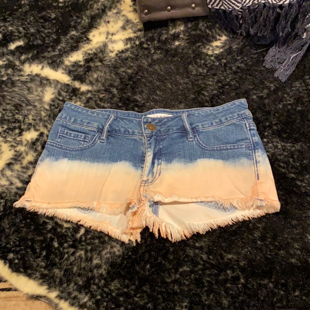 Bullhead denim short shorts frayed